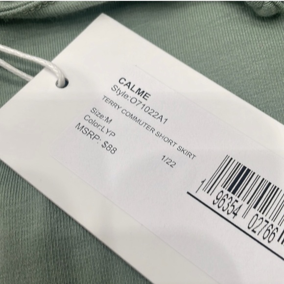 JOHNNY WAS Calme Terry Commuter Short Skort - Picture 6 of 6